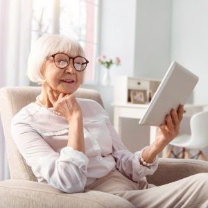 The Truth in Tiramisu (A Poppy Creek Novel Book 2) Paperback